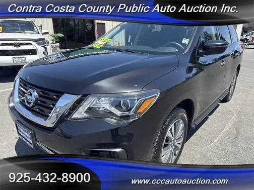 2020 Nissan Pathfinder S 4WD photo