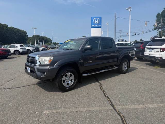 2015 Toyota Tacoma 4WD photo