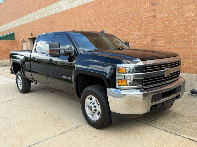 2017 Chevrolet Silverado 2500HD LT 4WD photo