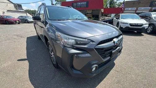 2023 Subaru Outback Premium AWD photo