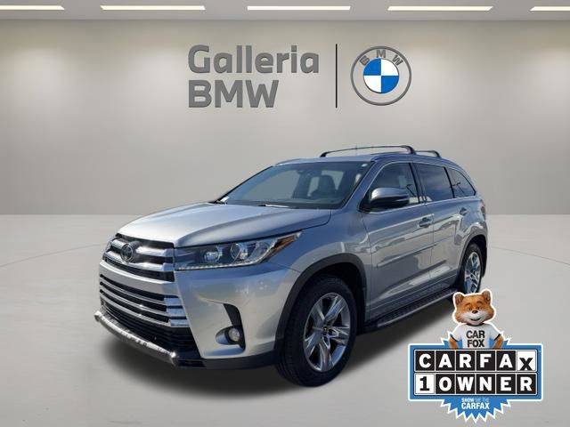 2017 Toyota Highlander Limited FWD photo