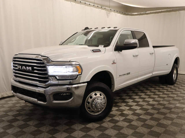 2022 Ram 3500 Longhorn 4WD photo