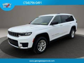2022 Jeep Grand Cherokee L Laredo 4WD photo