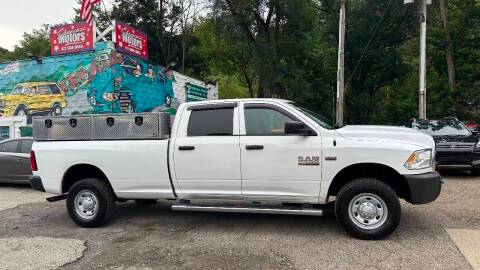 2017 Ram 2500 Tradesman 4WD photo