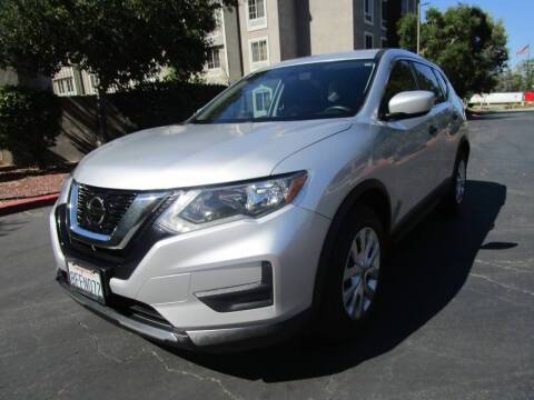 2018 Nissan Rogue S FWD photo