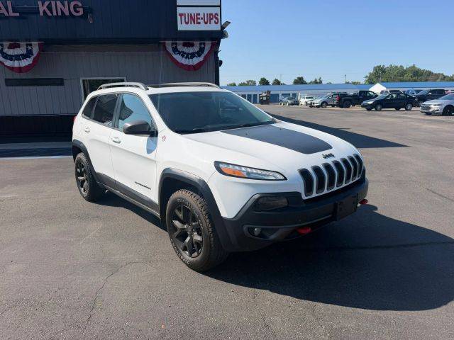2017 Jeep Cherokee Trailhawk L Plus 4WD photo