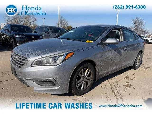 2015 Hyundai Sonata 2.4L SE FWD photo