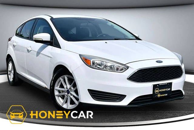 2017 Ford Focus SE FWD photo