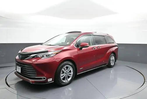 2021 Toyota Sienna Platinum AWD photo