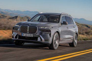 2023 BMW X7 xDrive40i AWD photo
