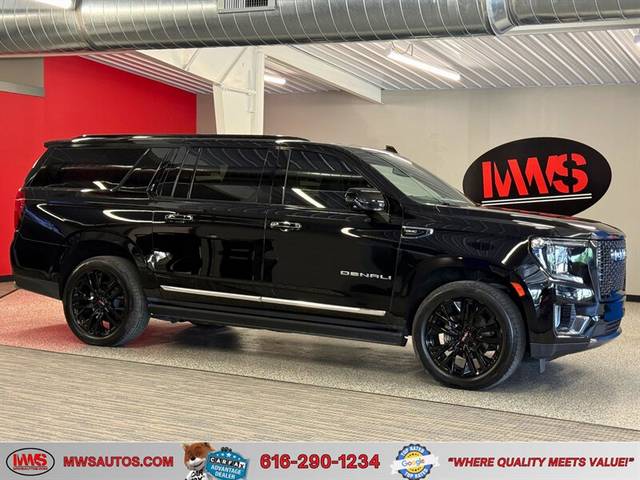 2022 GMC Yukon XL Denali 4WD photo