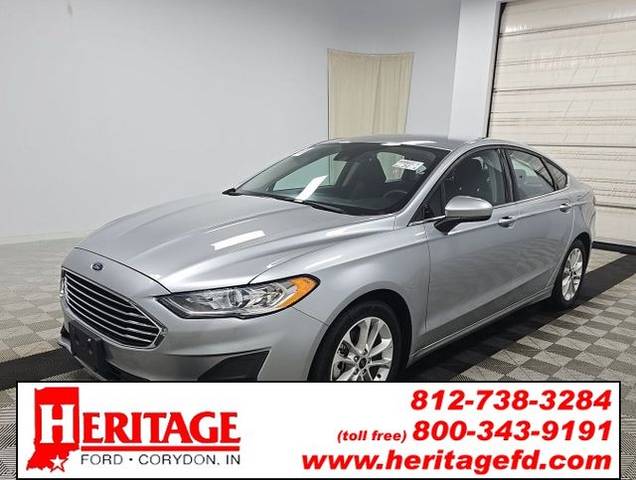2020 Ford Fusion SE FWD photo
