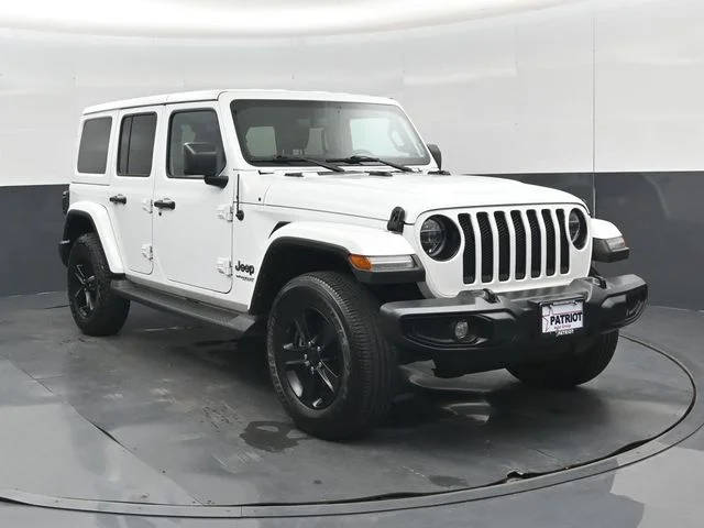 2022 Jeep Wrangler Unlimited Unlimited Sahara Altitude 4WD photo