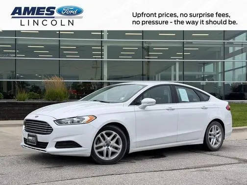 2015 Ford Fusion SE FWD photo