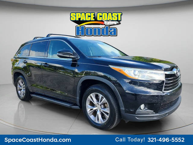 2015 Toyota Highlander XLE FWD photo