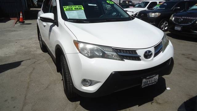 2015 Toyota RAV4 XLE FWD photo