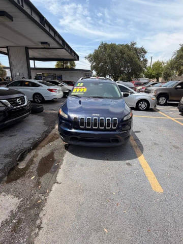 2015 Jeep Cherokee Sport FWD photo