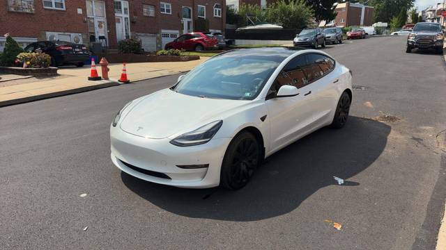 2021 Tesla Model 3 Standard Range Plus RWD photo