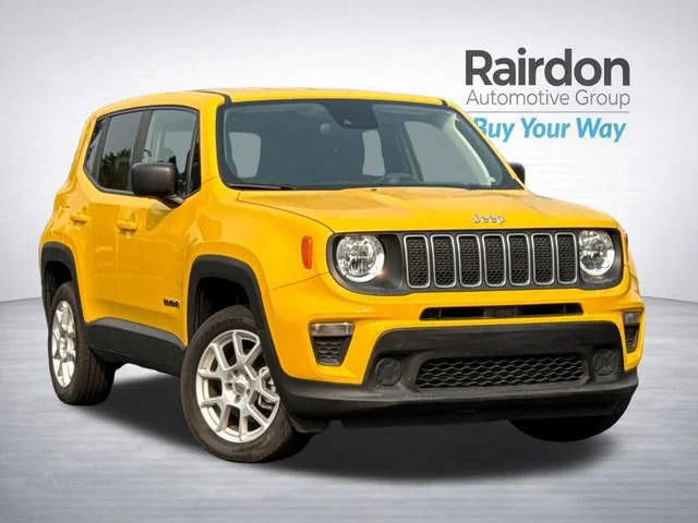 2023 Jeep Renegade Latitude 4WD photo