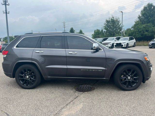 2017 Jeep Grand Cherokee Overland 4WD photo
