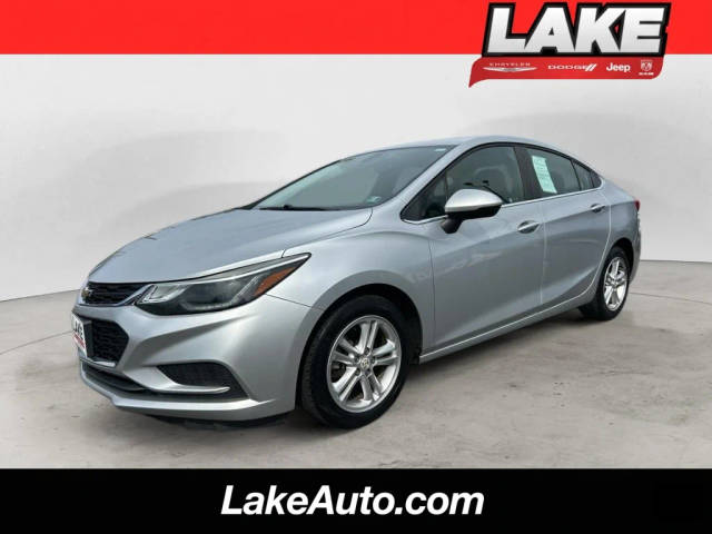 2018 Chevrolet Cruze LT FWD photo