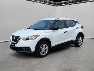 2020 Nissan Kicks S FWD photo