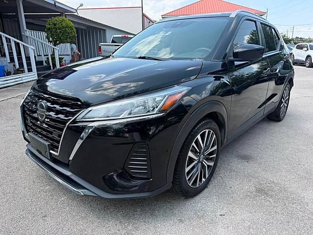 2021 Nissan Kicks SV FWD photo