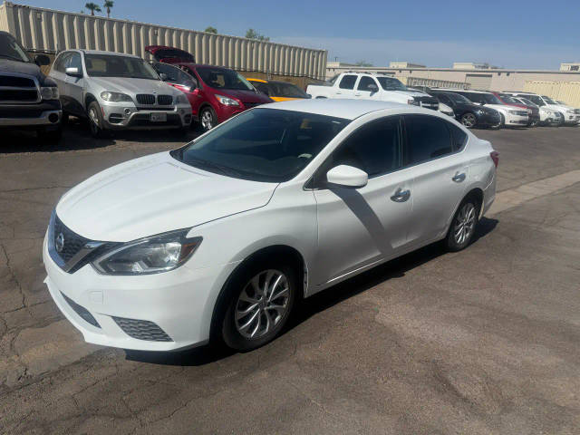 2018 Nissan Sentra SV FWD photo