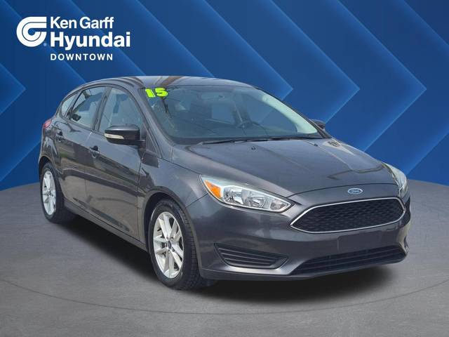 2015 Ford Focus SE FWD photo