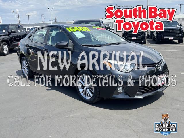 2015 Toyota Corolla FWD photo