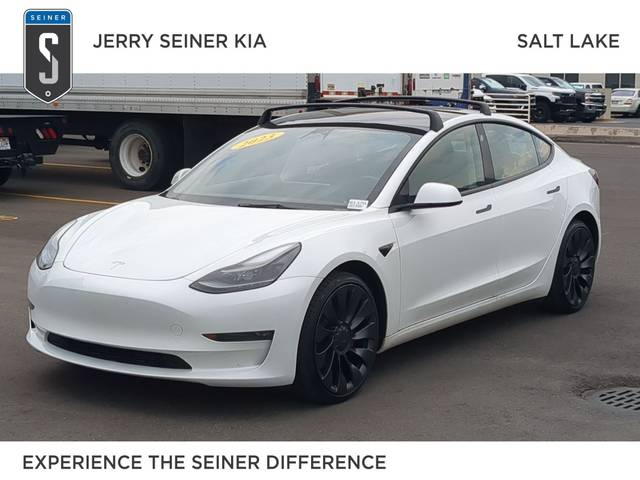 2023 Tesla Model 3 Performance AWD photo