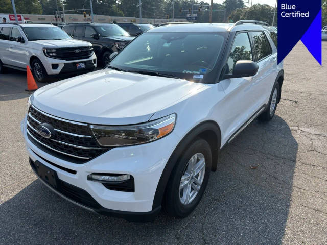 2023 Ford Explorer XLT 4WD photo