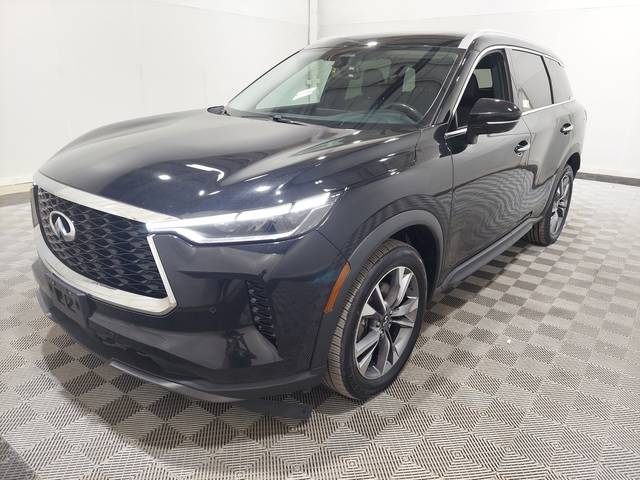 2022 Infiniti QX60 LUXE AWD photo