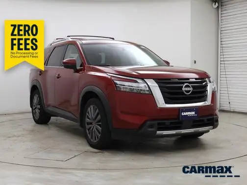 2023 Nissan Pathfinder SL 4WD photo