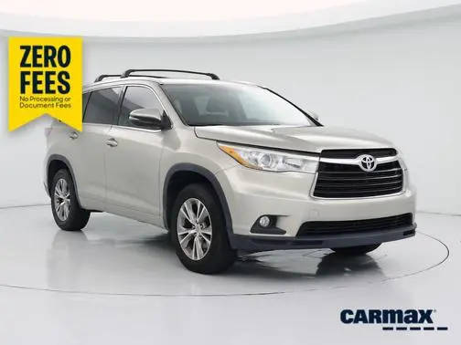 2015 Toyota Highlander XLE FWD photo