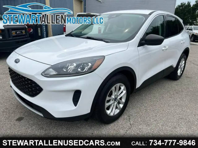 2022 Ford Escape SE AWD photo