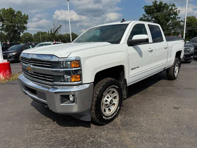 2018 Chevrolet Silverado 2500HD LT 4WD photo