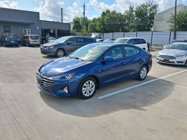 2020 Hyundai Elantra SE FWD photo