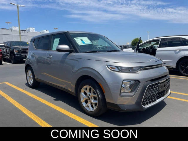 2022 Kia Soul LX FWD photo