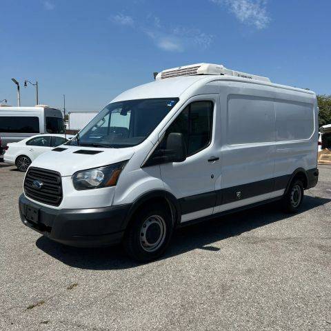 2017 Ford Transit Van RWD photo