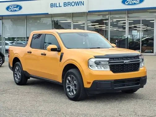 2022 Ford Maverick XLT AWD photo