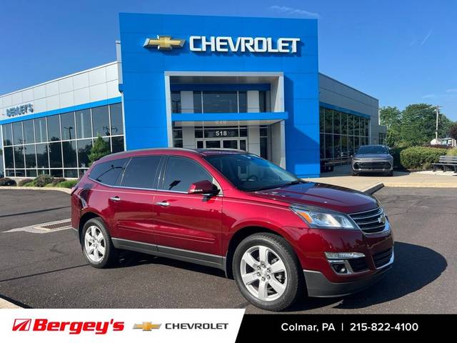 2016 Chevrolet Traverse LT FWD photo