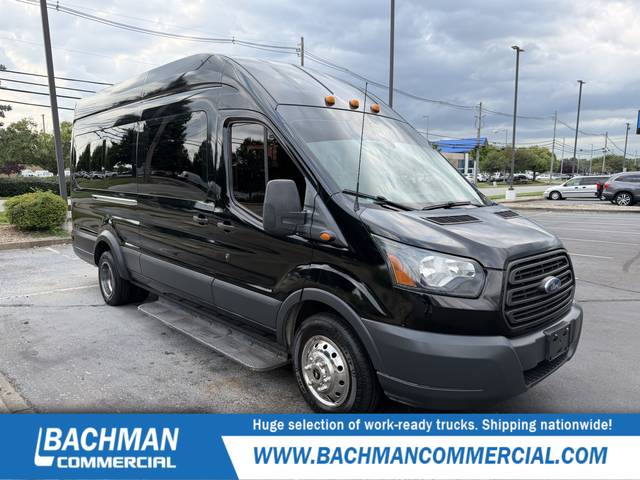 2018 Ford Transit Passenger Wagon XL RWD photo