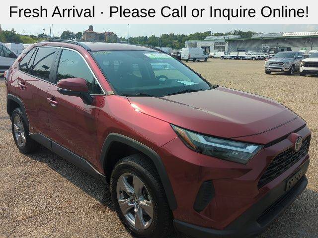 2022 Toyota RAV4 Hybrid XLE AWD photo