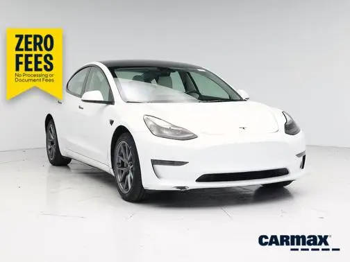 2023 Tesla Model 3 RWD photo