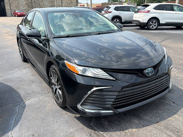 2022 Toyota Camry Hybrid XLE FWD photo