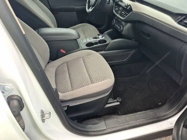 2020 Ford Escape SE FWD photo