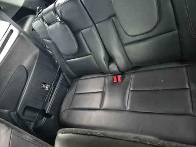 2022 Ford Explorer XLT 4WD photo