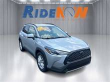 2022 Toyota Corolla Cross LE FWD photo