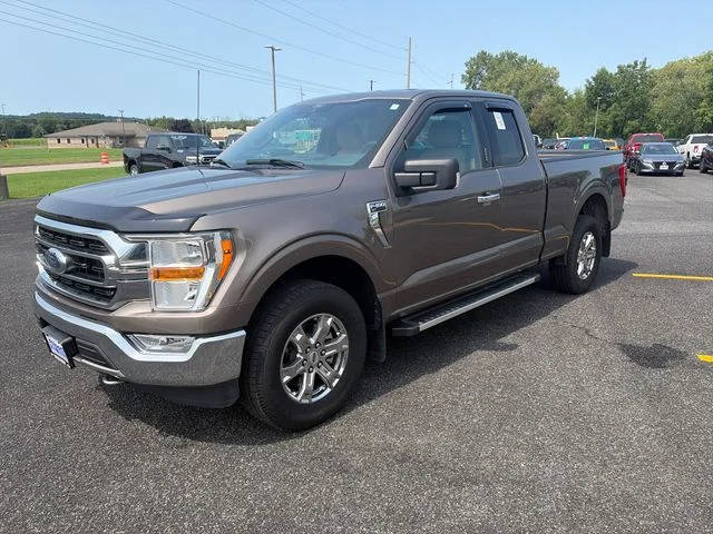 2021 Ford F-150 XLT 4WD photo